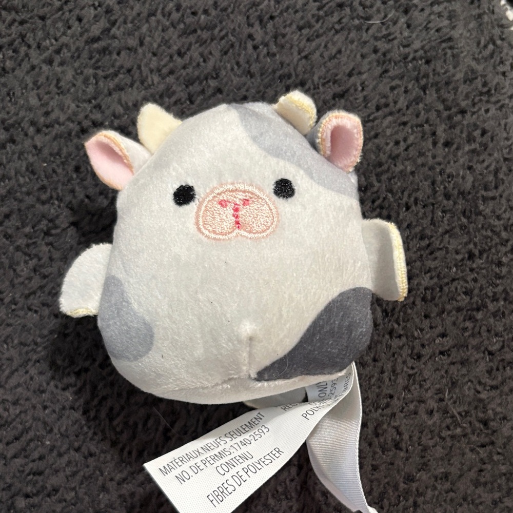 Plush Cow Small Squishmallow- White and Gray